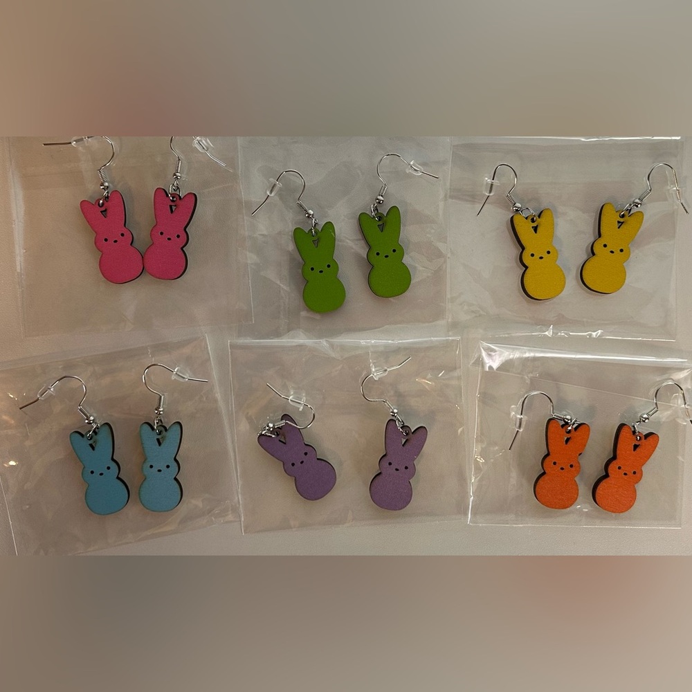 Peeps colorful wooden fish-hook earrings with rubber backing NEW never worn